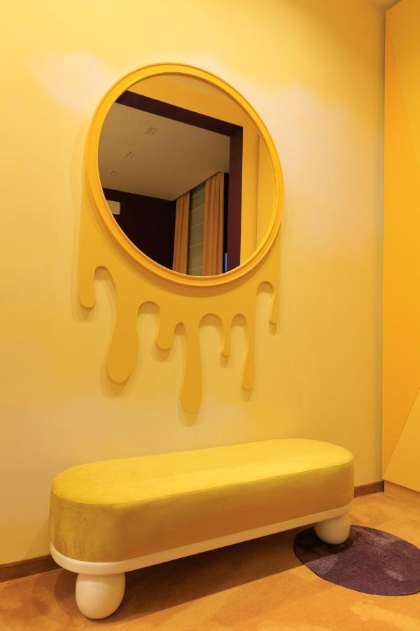 Vilacrosse Boutique Inn Bucureşti Ngoại thất bức ảnh