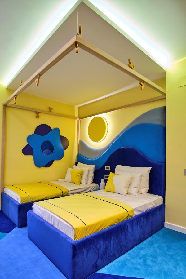 Vilacrosse Boutique Inn Bucureşti Ngoại thất bức ảnh