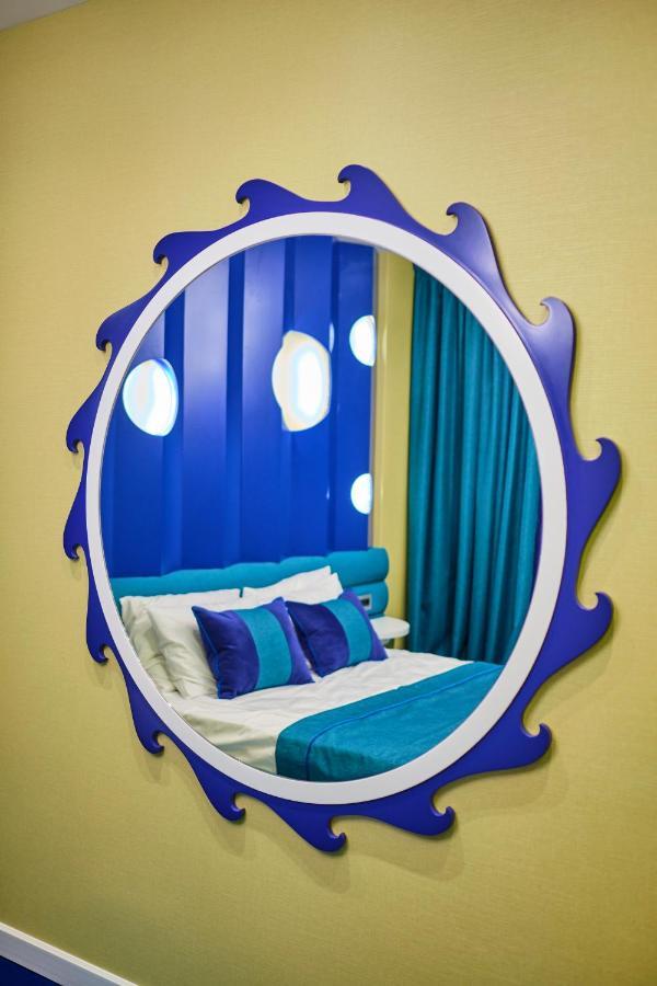 Vilacrosse Boutique Inn Bucureşti Ngoại thất bức ảnh