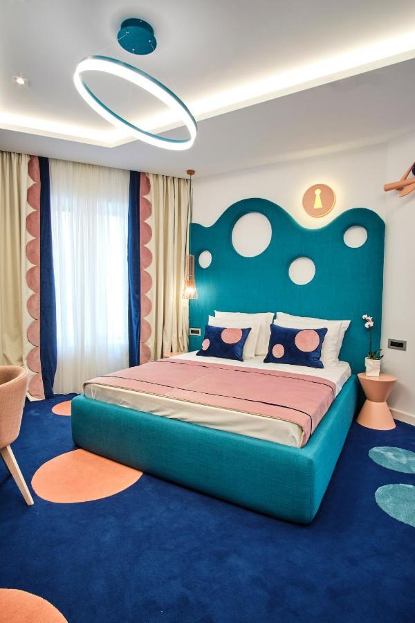 Vilacrosse Boutique Inn Bucureşti Ngoại thất bức ảnh
